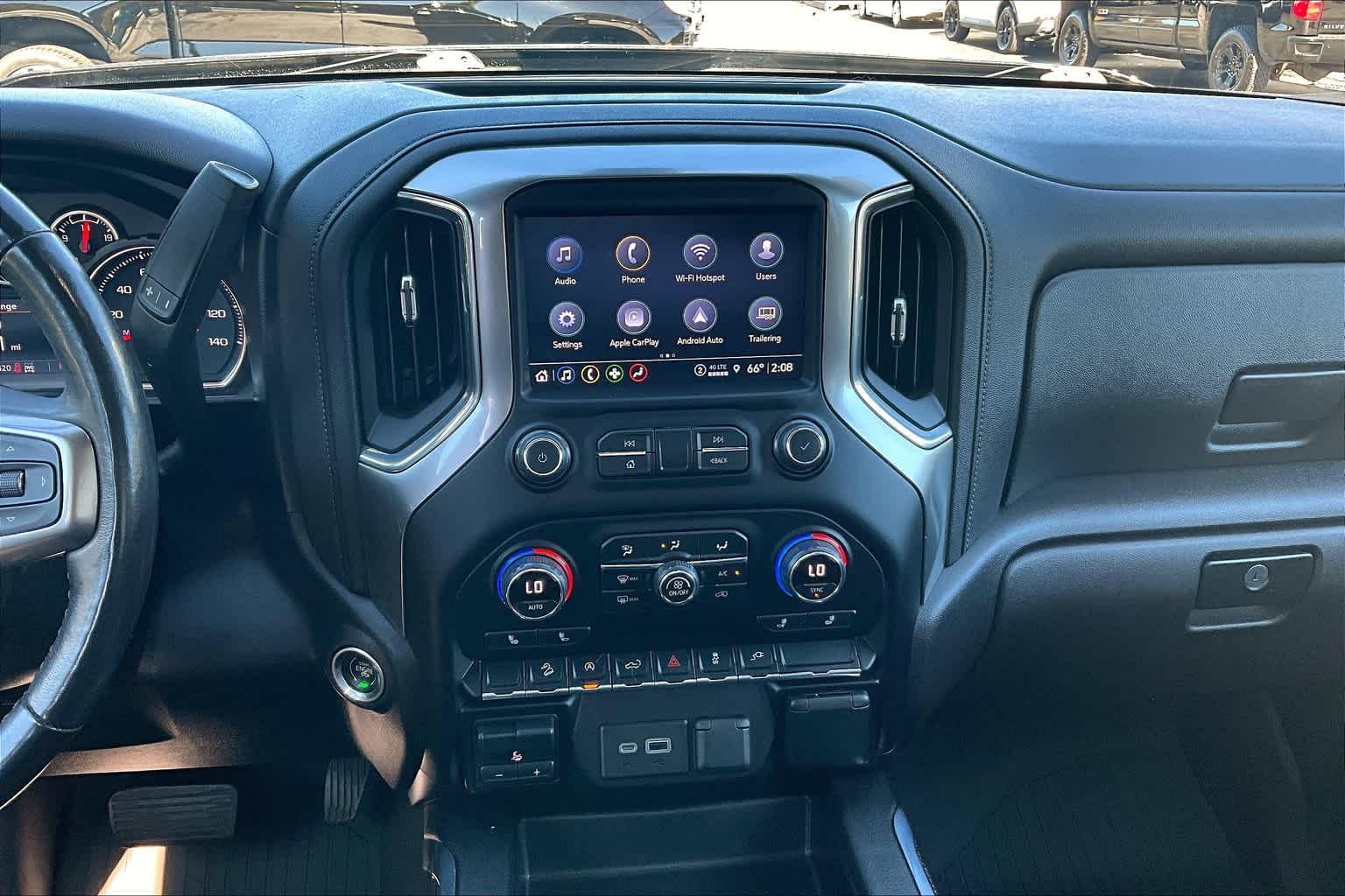 2021 Chevrolet Silverado 1500 RST 4WD Crew Cab 147 - Photo 17