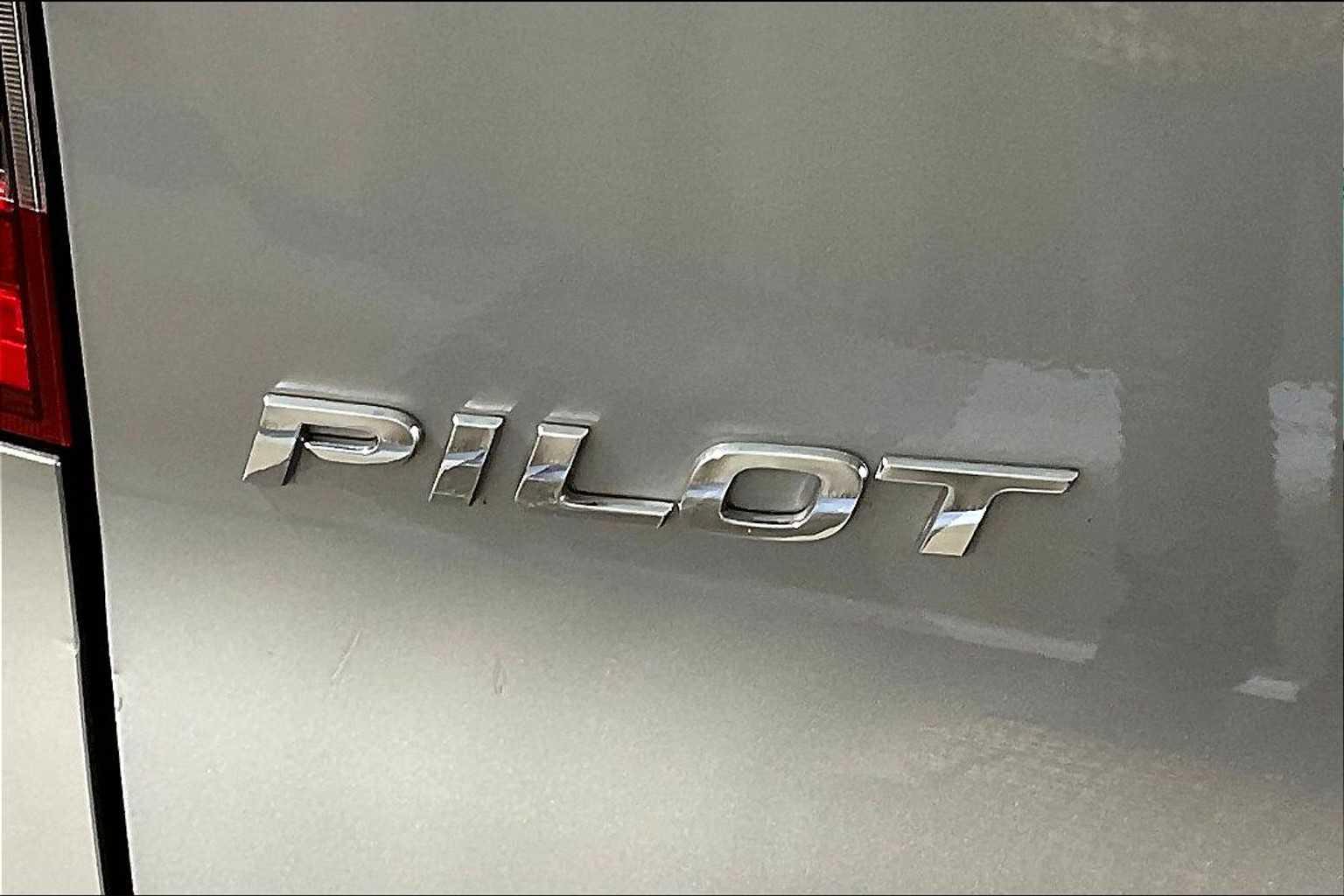 2021 Honda Pilot EX-L - Photo 30