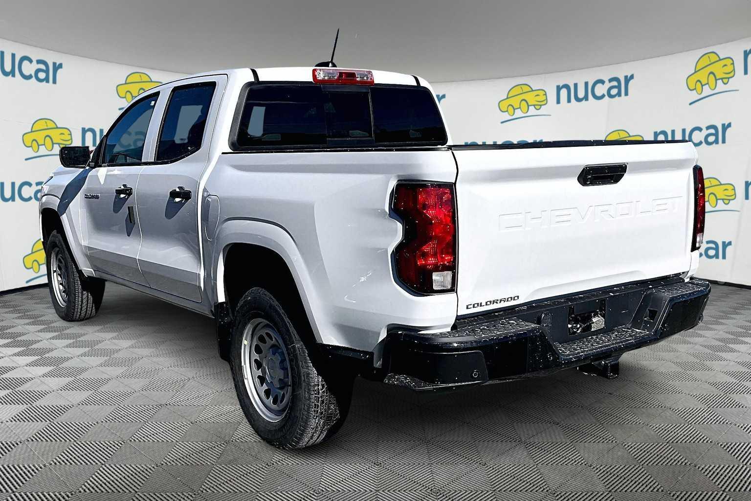 2025 Chevrolet Colorado 2WD Work Truck - Photo 5