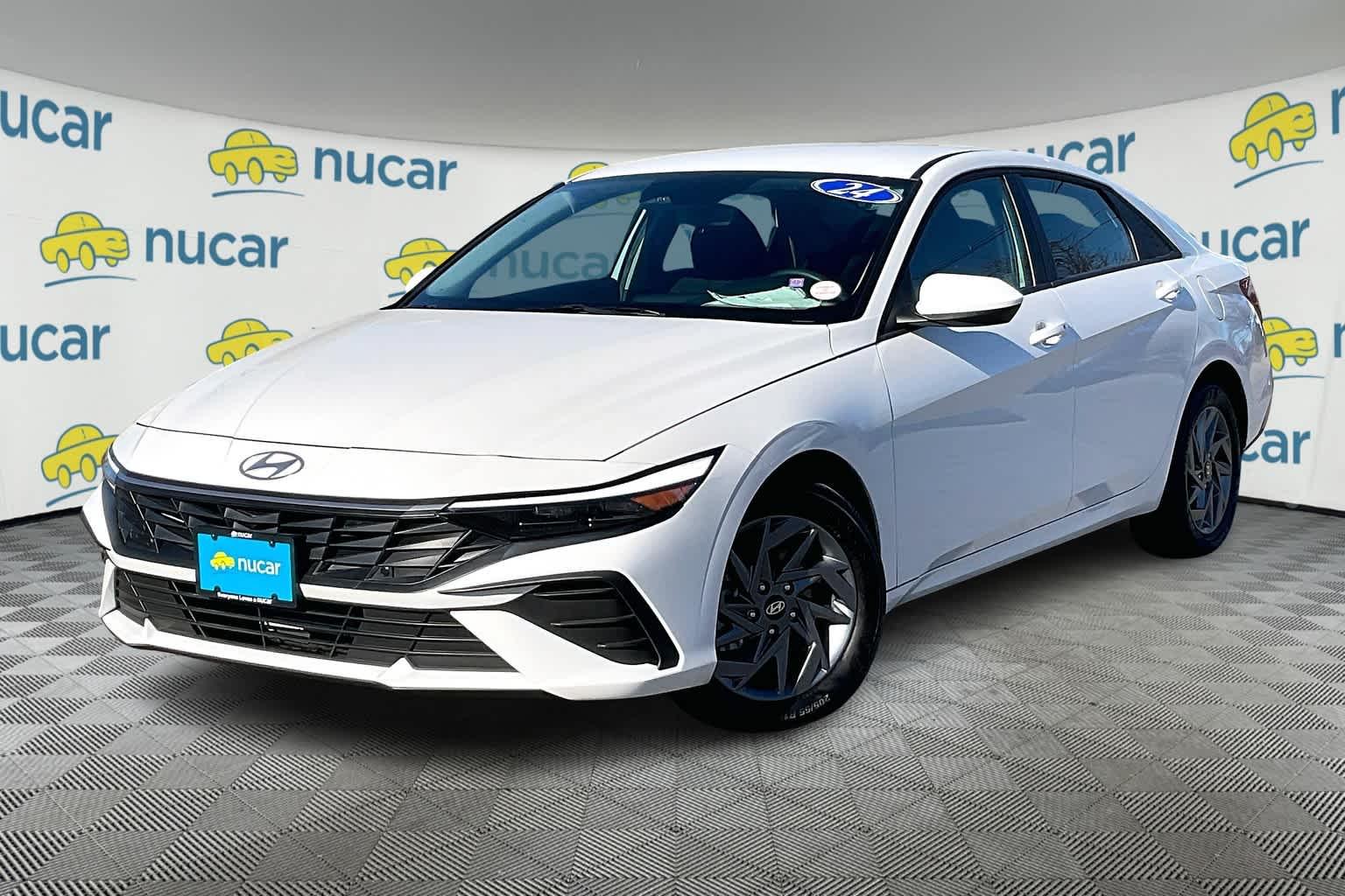 2024 Hyundai Elantra SEL - Photo 3