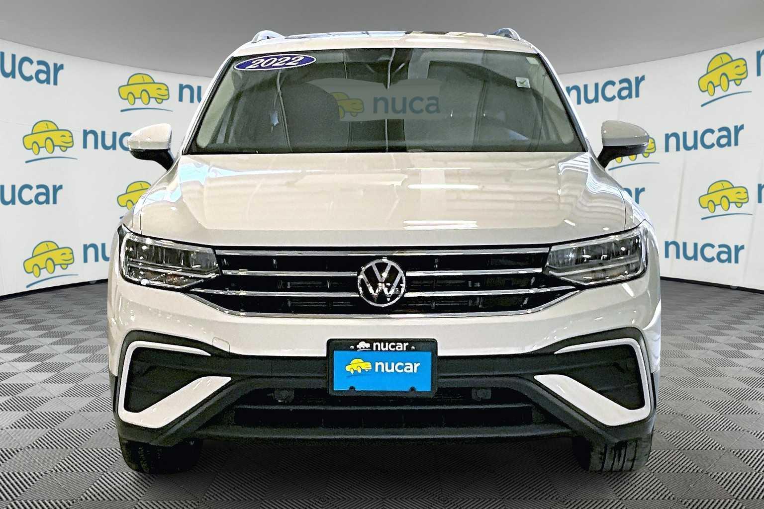 2022 Volkswagen Tiguan SE - Photo 2