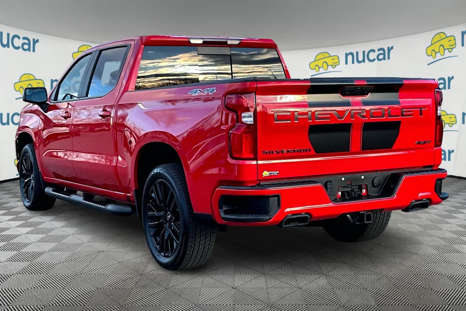 2020 Chevrolet Silverado 1500 RST 4WD Crew Cab 147 - Photo 4