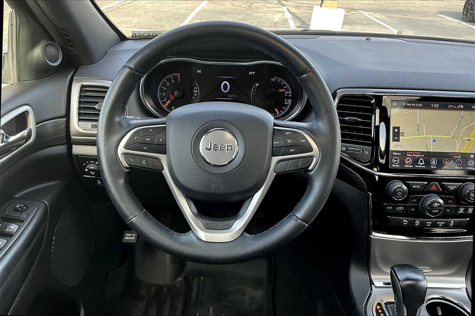 2020 Jeep Grand Cherokee Altitude - Photo 16