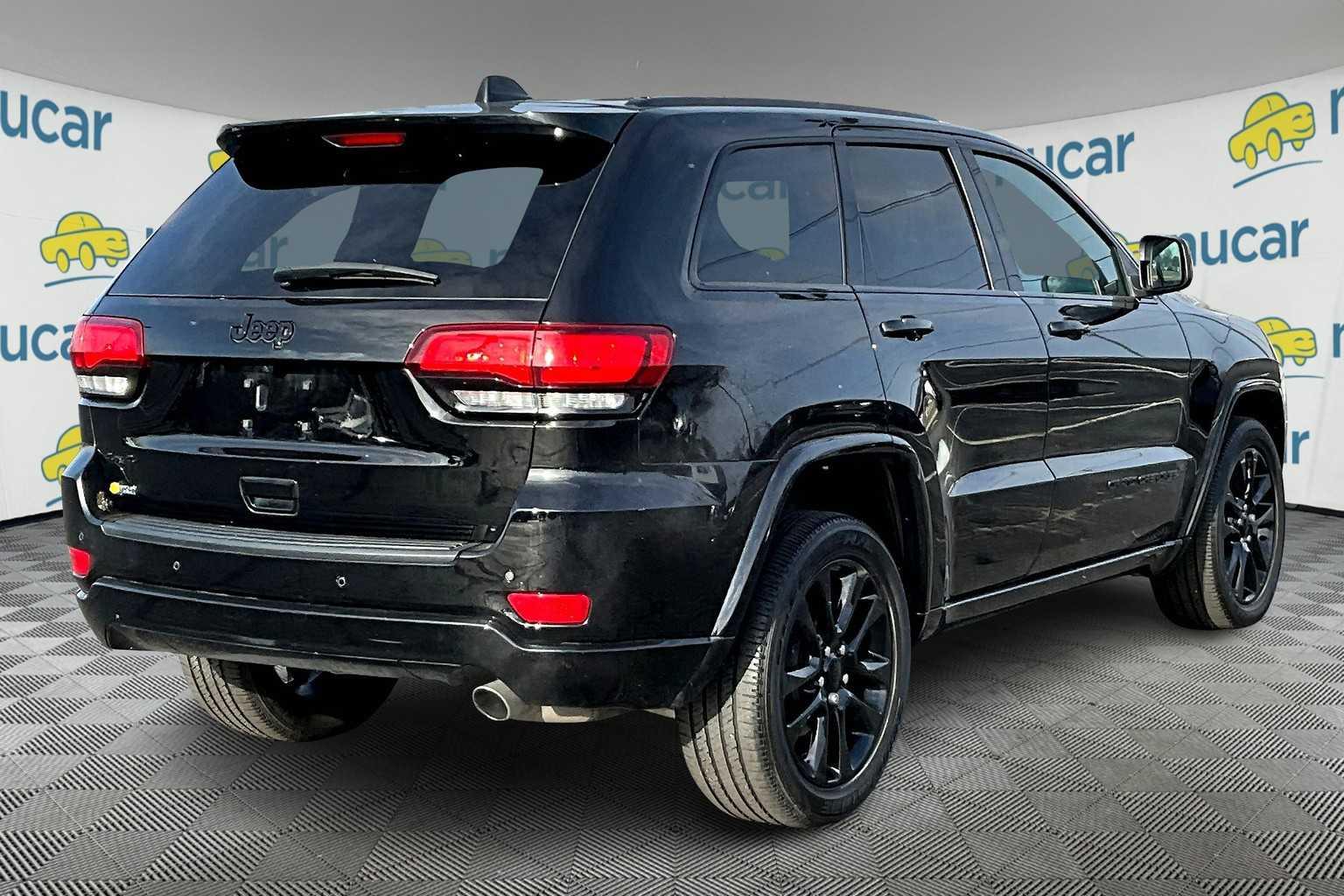 2020 Jeep Grand Cherokee Altitude - Photo 6