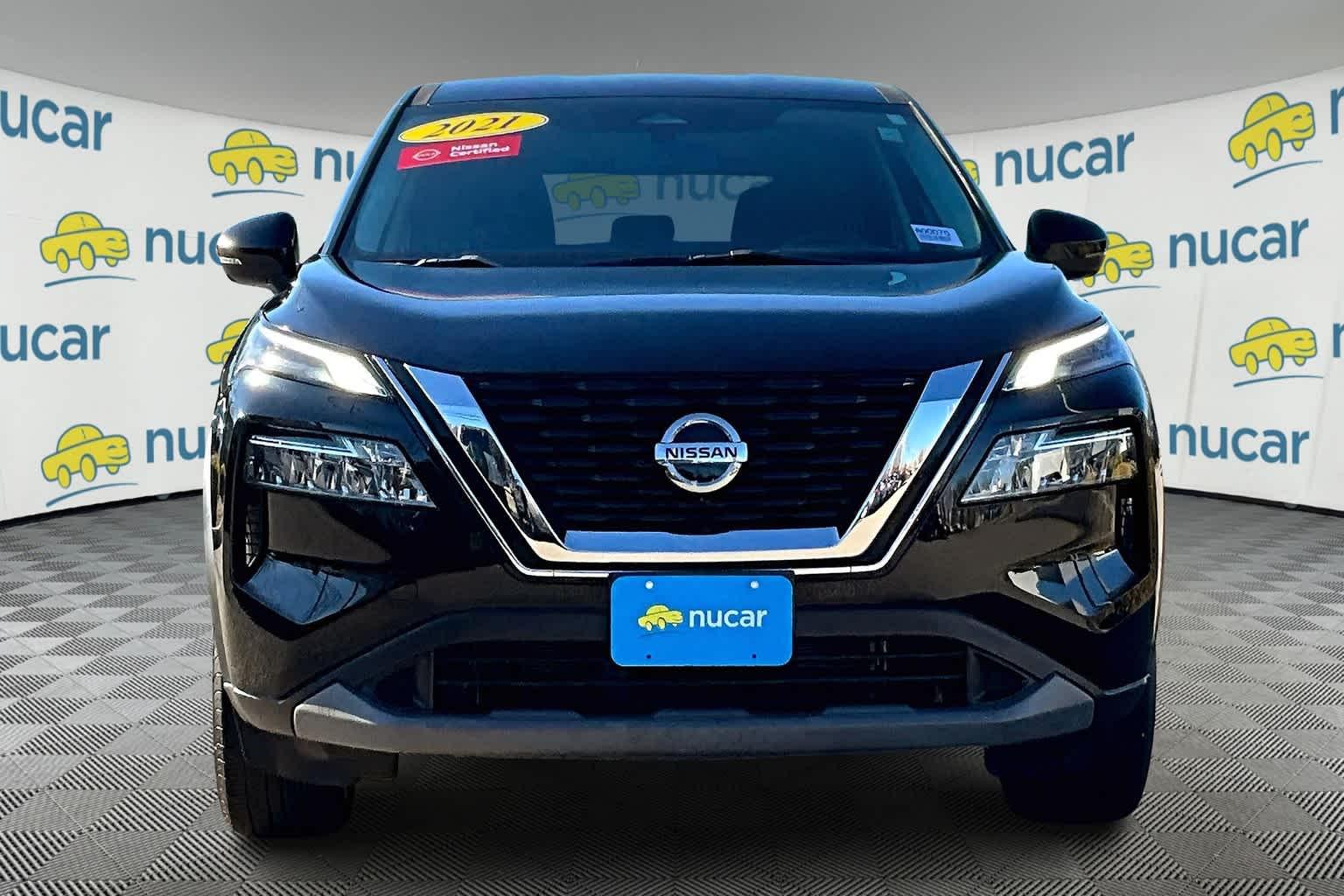 2021 Nissan Rogue SV - Photo 2