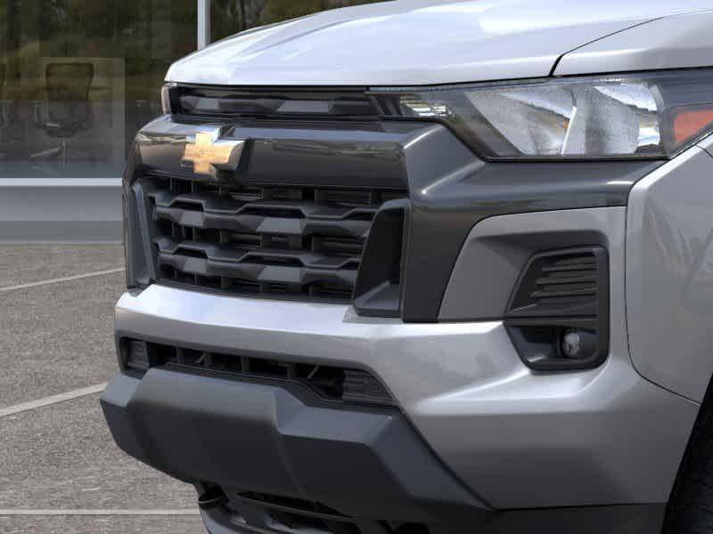 2024 Chevrolet Colorado 4WD LT - Photo 13