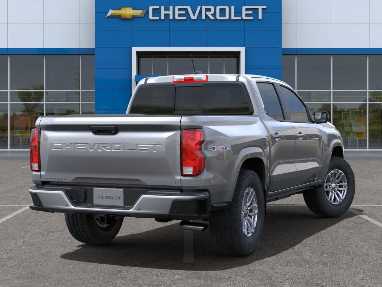 2024 Chevrolet Colorado 4WD LT - Photo 4