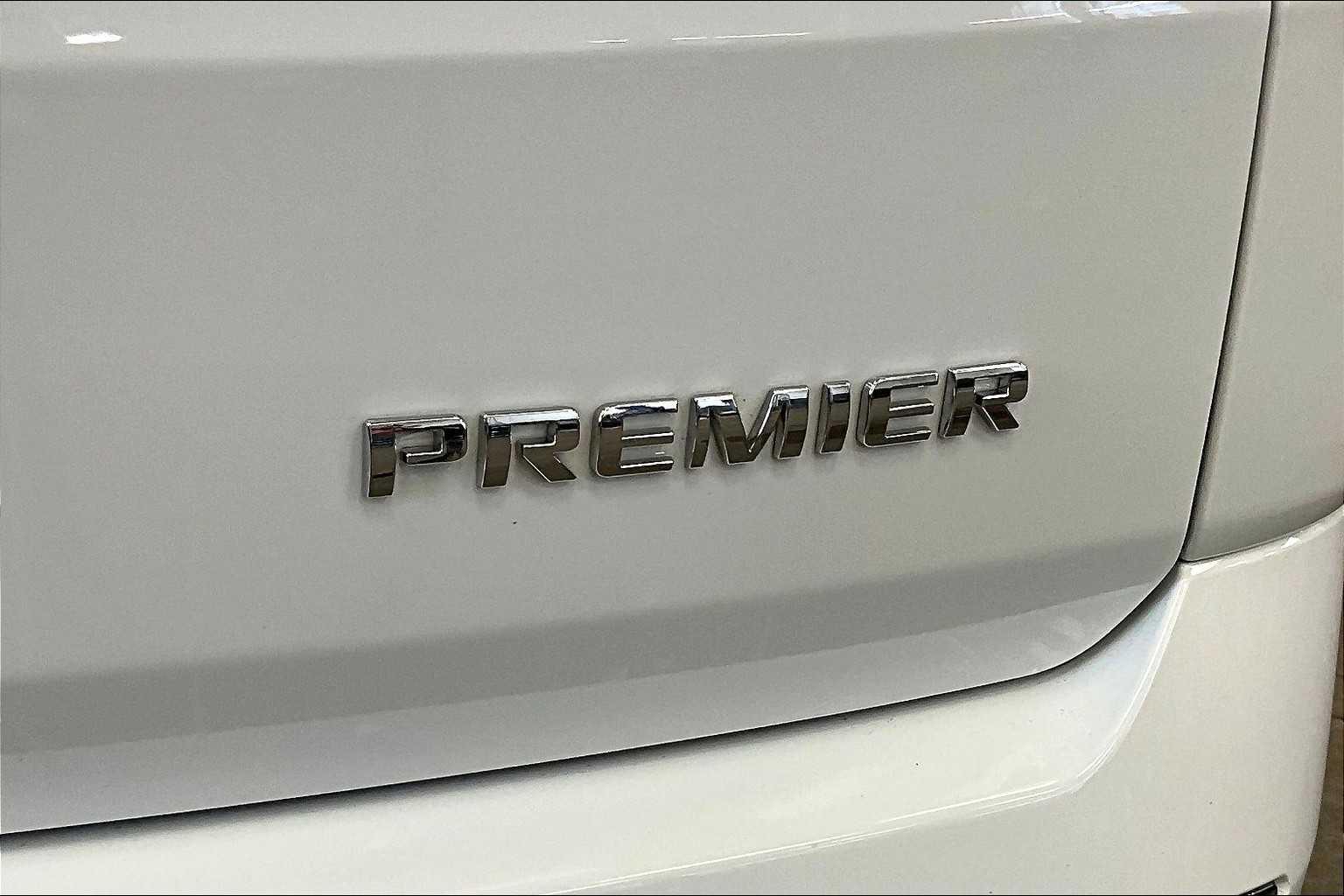 2022 Chevrolet Traverse Premier - Photo 29