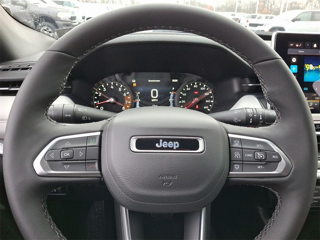 2025 Jeep Compass Limited - Photo 15