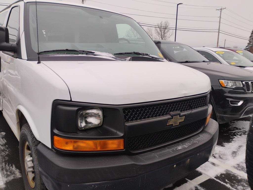 2013 Chevrolet Express 2500 Work Van - Photo 5