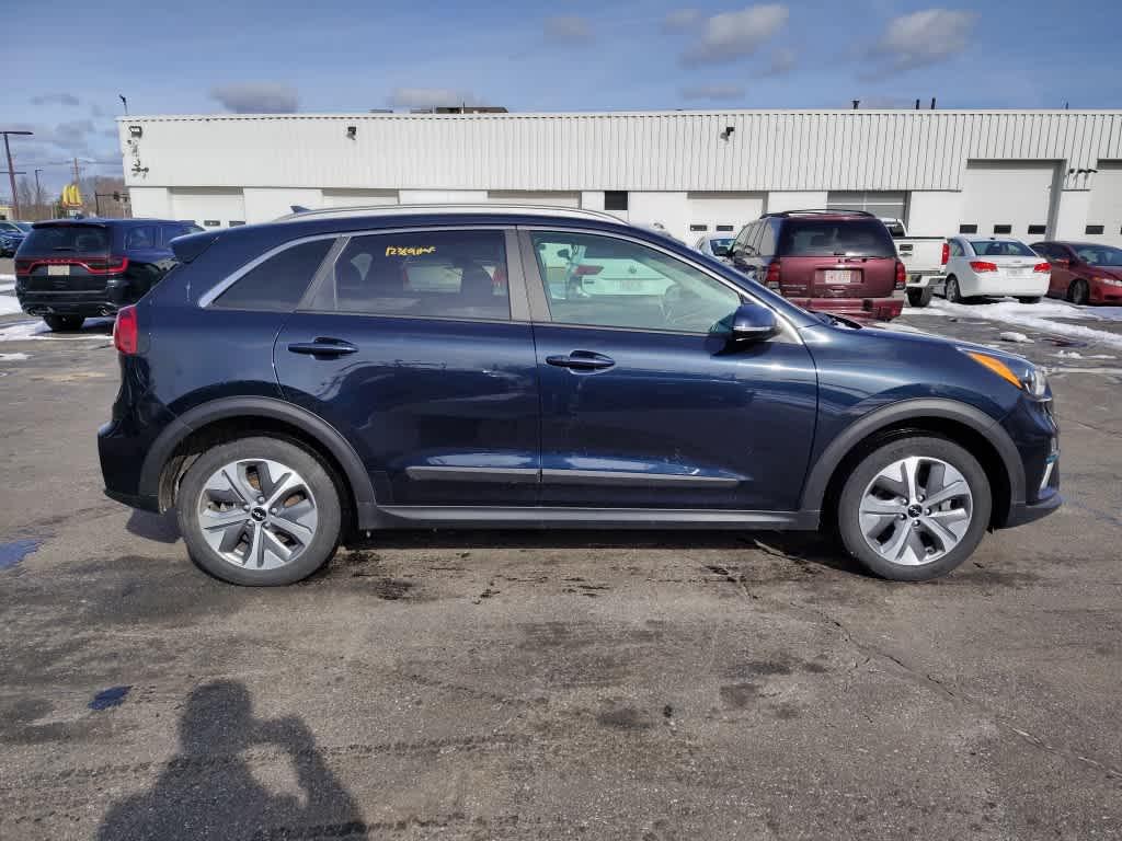 2022 Kia Niro EV EX - Photo 8