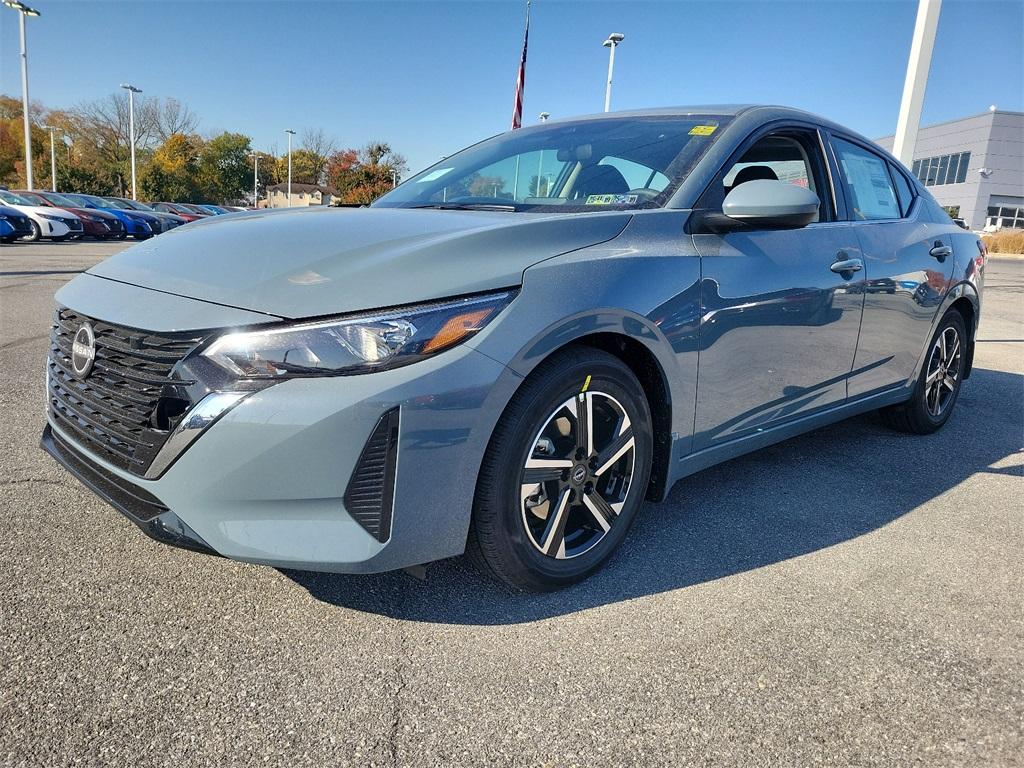 2025 Nissan Sentra SV - Photo 2