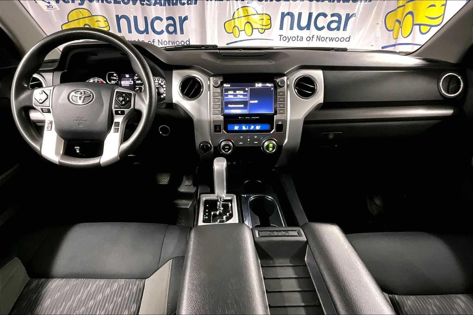 2020 Toyota Tundra SR5 - Photo 21