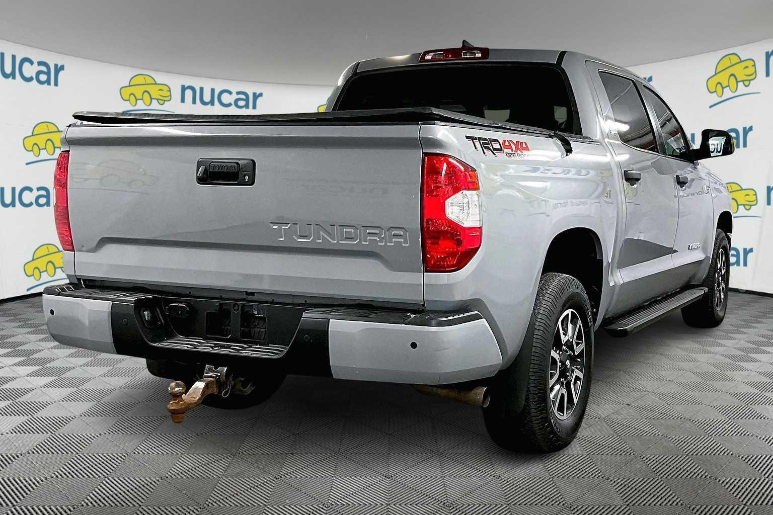 2020 Toyota Tundra SR5 - Photo 6