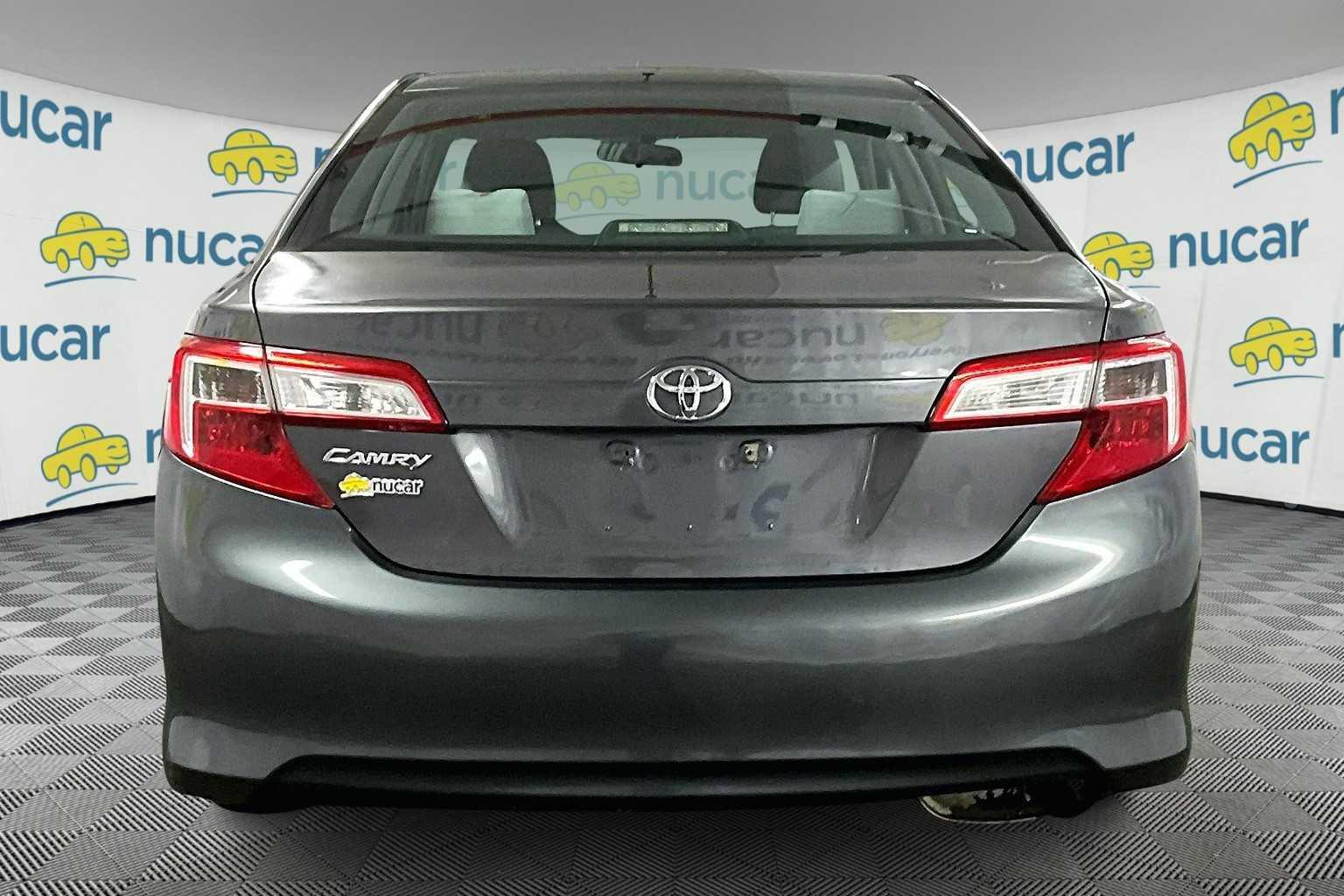 2013 Toyota Camry L - Photo 5