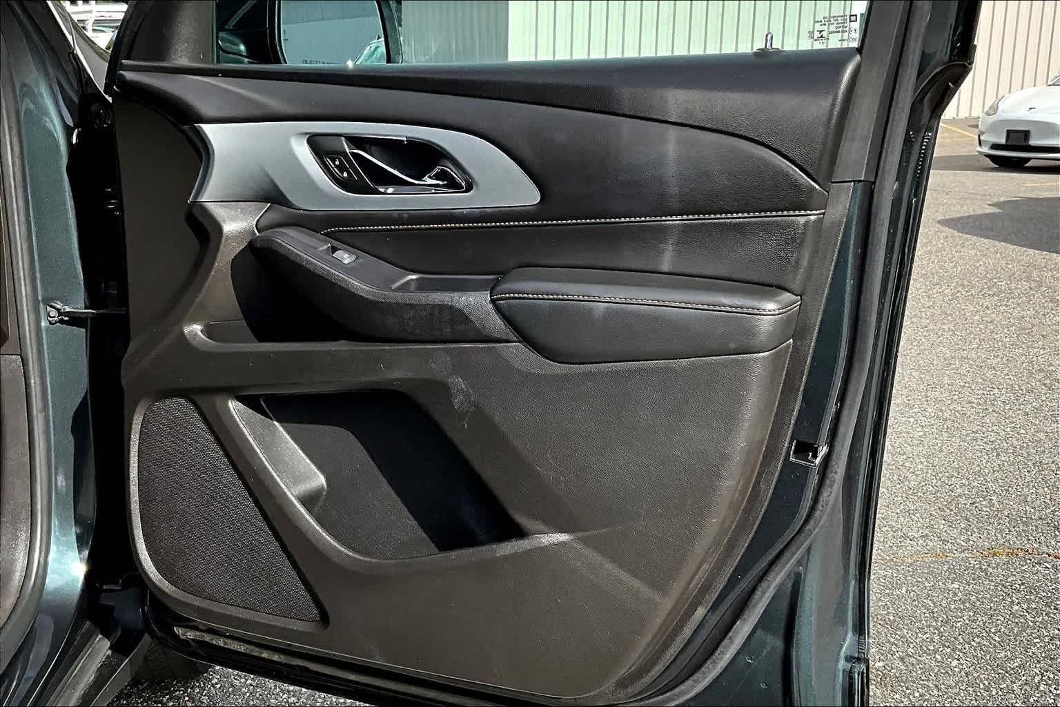 2021 Chevrolet Traverse LT Cloth - Photo 12