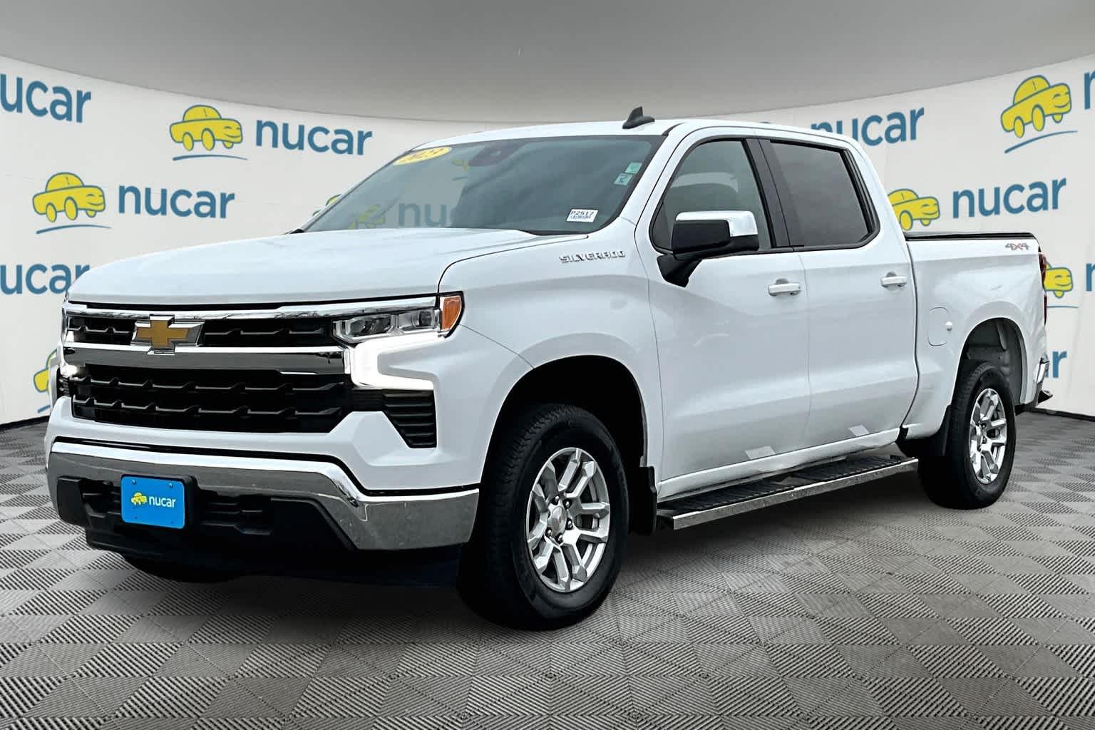 2023 Chevrolet Silverado 1500 LT 4WD Crew Cab 147 - Photo 3