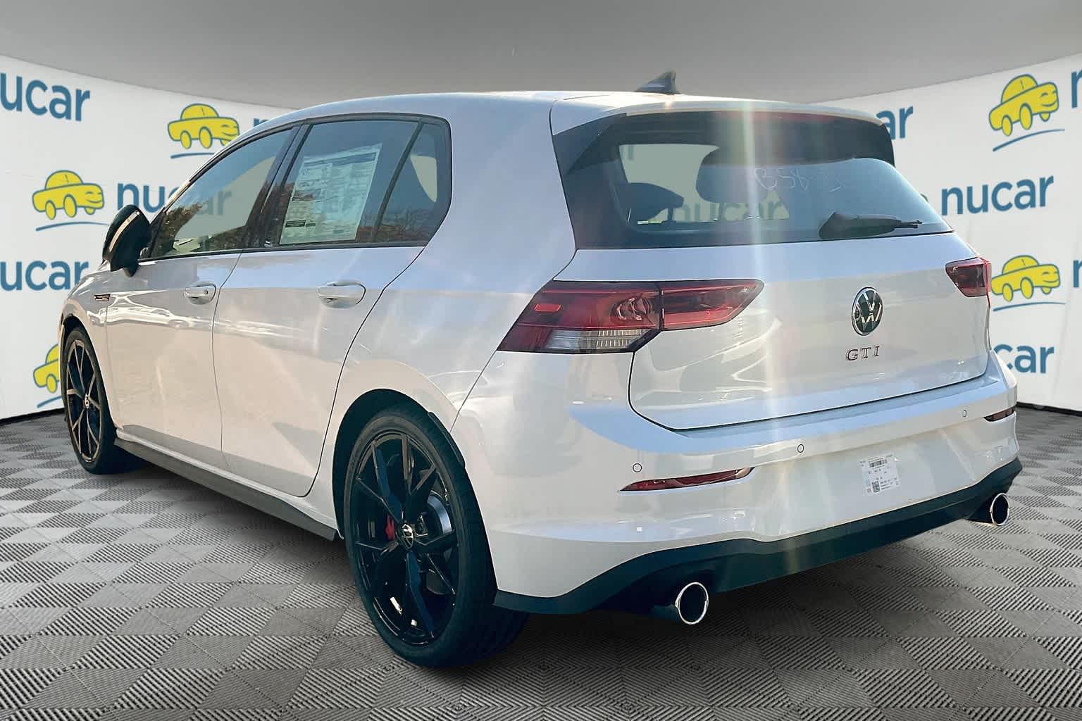 2024 Volkswagen Golf GTI 380 SE - Photo 4