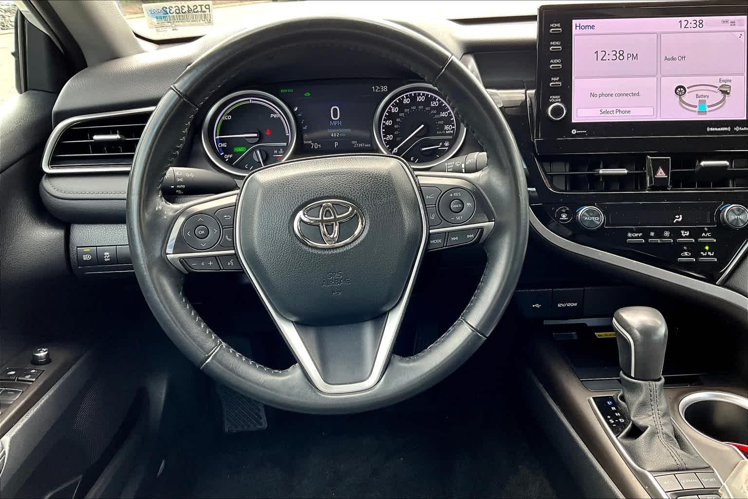 2023 Toyota Camry Hybrid XLE - Photo 17