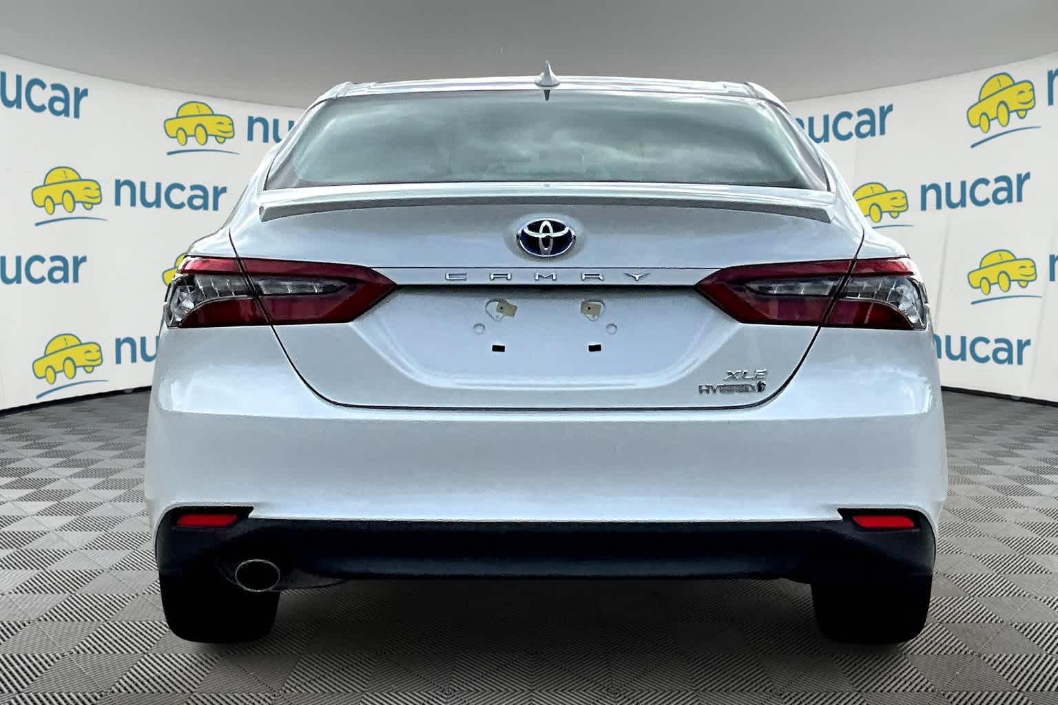 2023 Toyota Camry Hybrid XLE - Photo 5