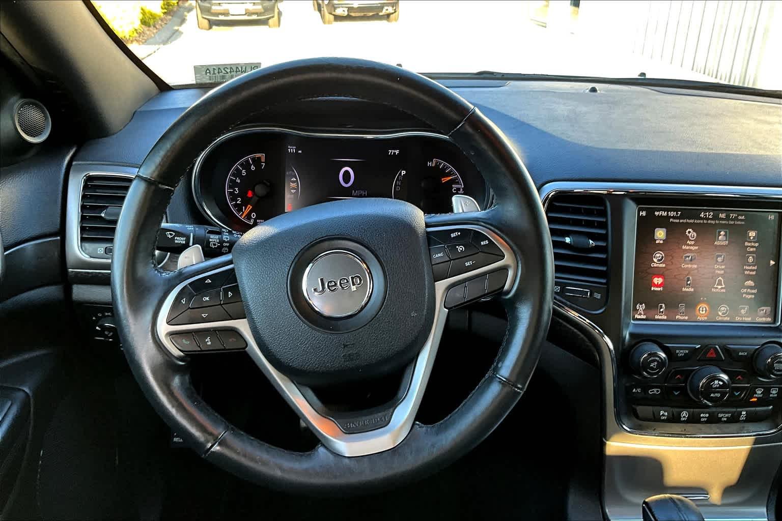 2017 Jeep Grand Cherokee Altitude - Photo 17