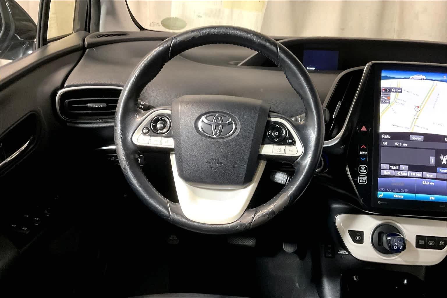 2018 Toyota Prius Prime Premium - Photo 17