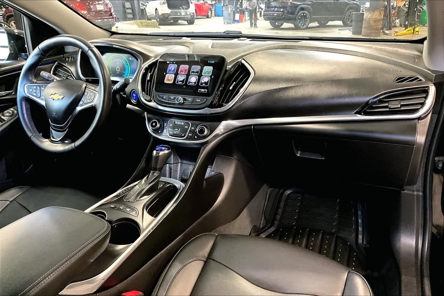 2018 Chevrolet Volt Premier - Photo 14