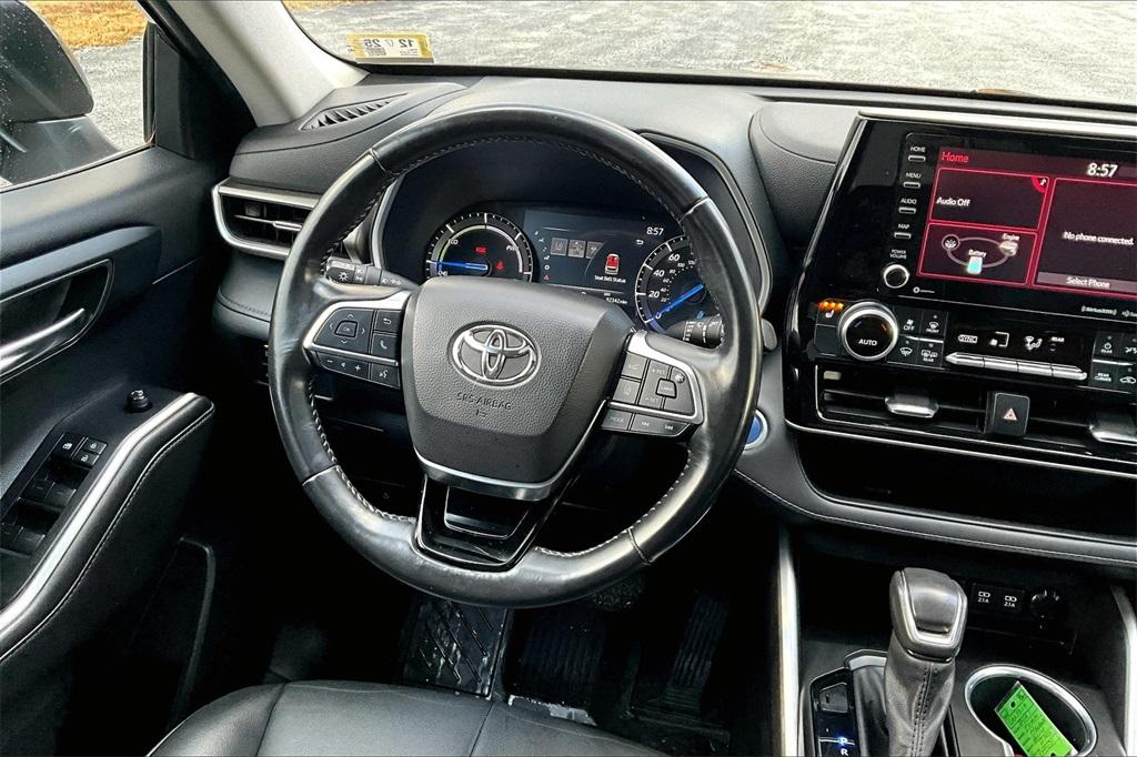 2021 Toyota Highlander Hybrid XLE - Photo 18