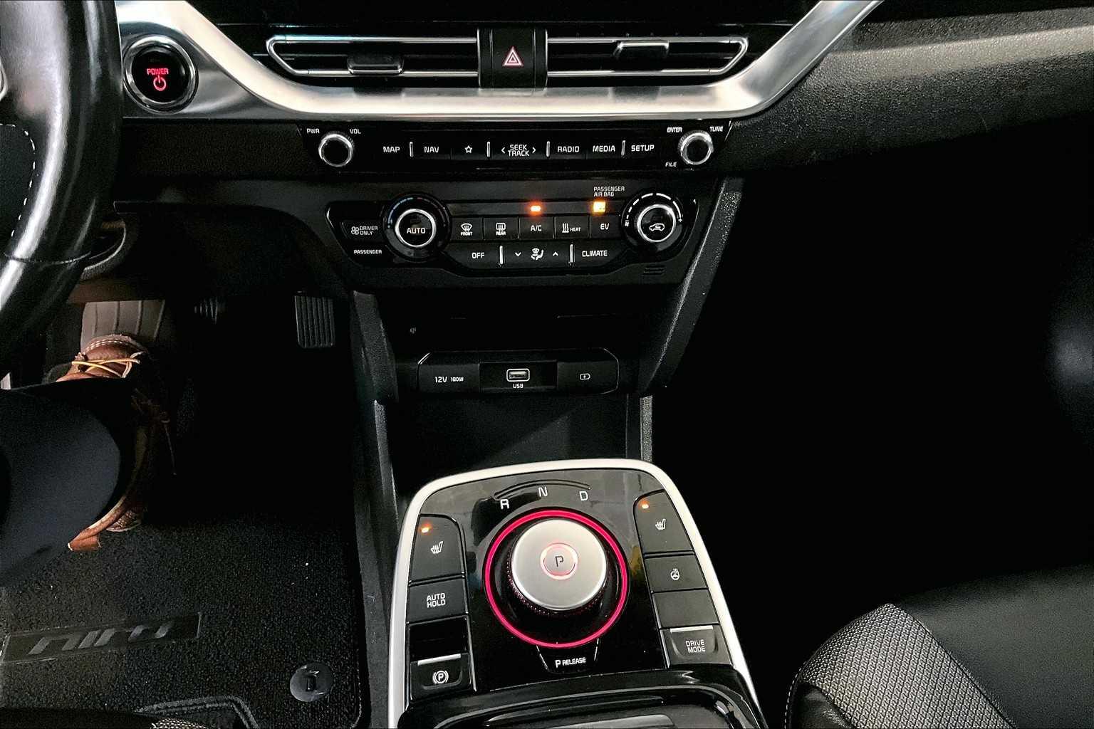 2022 Kia Niro EV EX - Photo 25