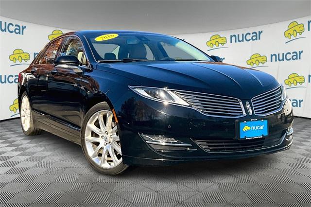 2016 Lincoln MKZ Base