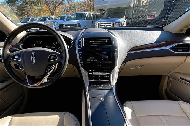 2016 Lincoln MKZ Base - Photo 16