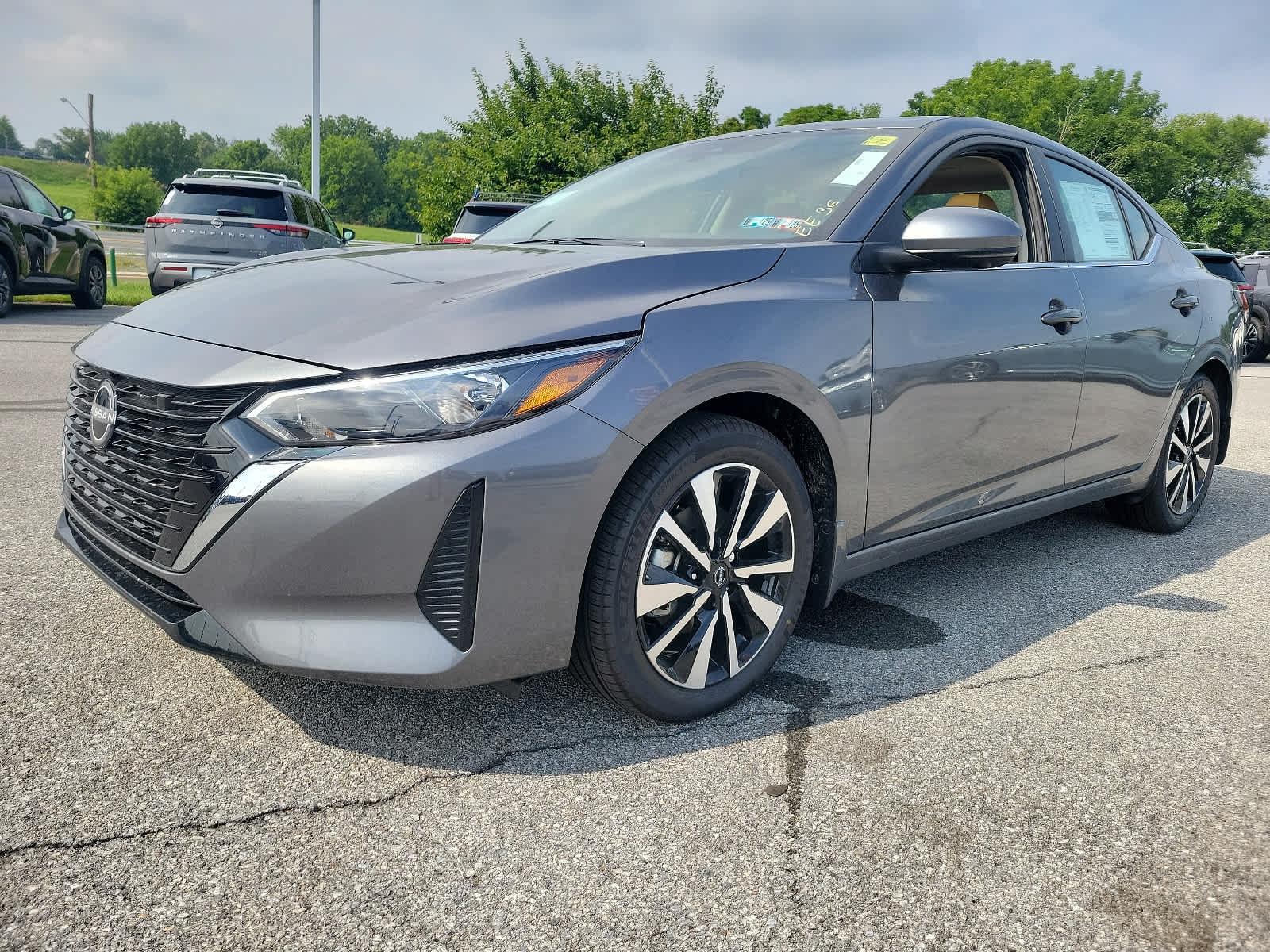 2024 Nissan Sentra SV - Photo 2