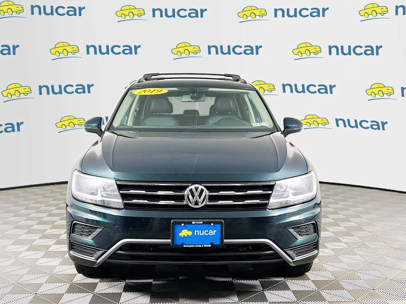 2019 Volkswagen Tiguan SE - Photo 2