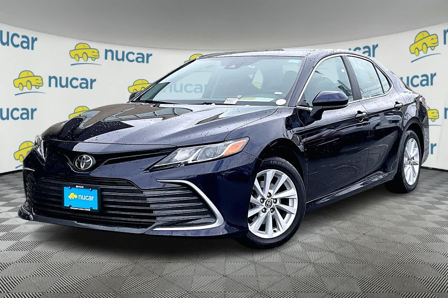 2022 Toyota Camry LE - Photo 3