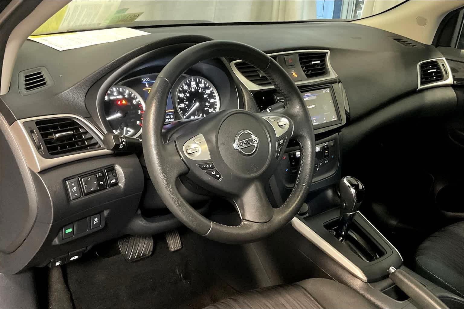 2019 Nissan Sentra SV - Photo 8