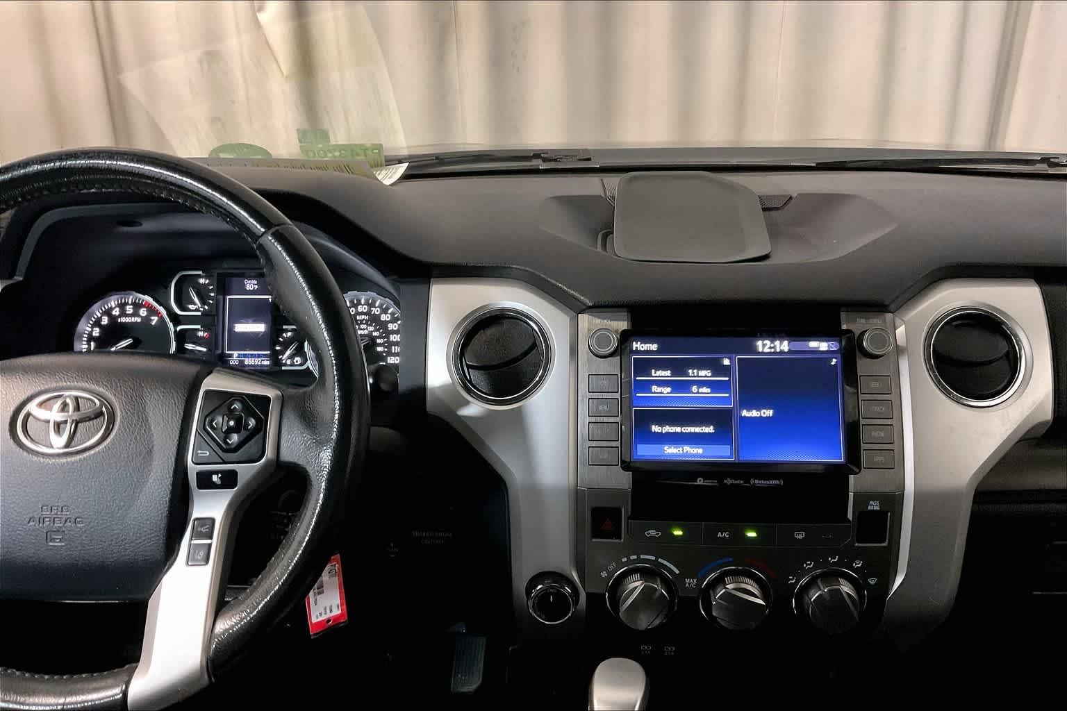 2020 Toyota Tundra SR5 CrewMax 5.5 Bed 5.7L - Photo 18