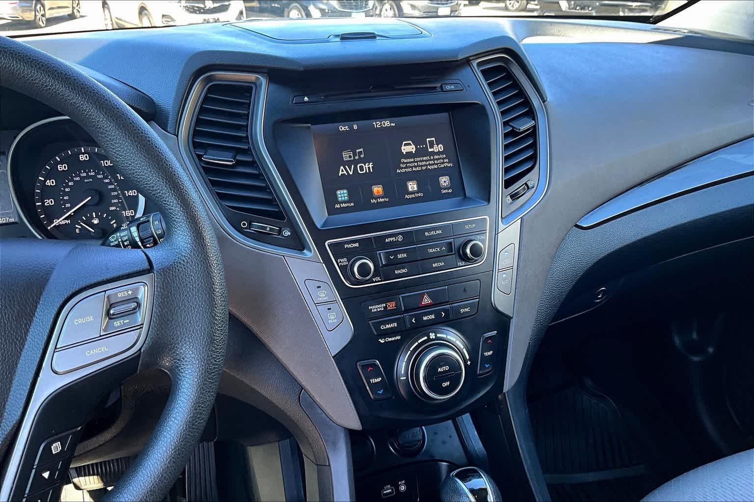 2018 Hyundai Santa Fe Sport 2.4L - Photo 18