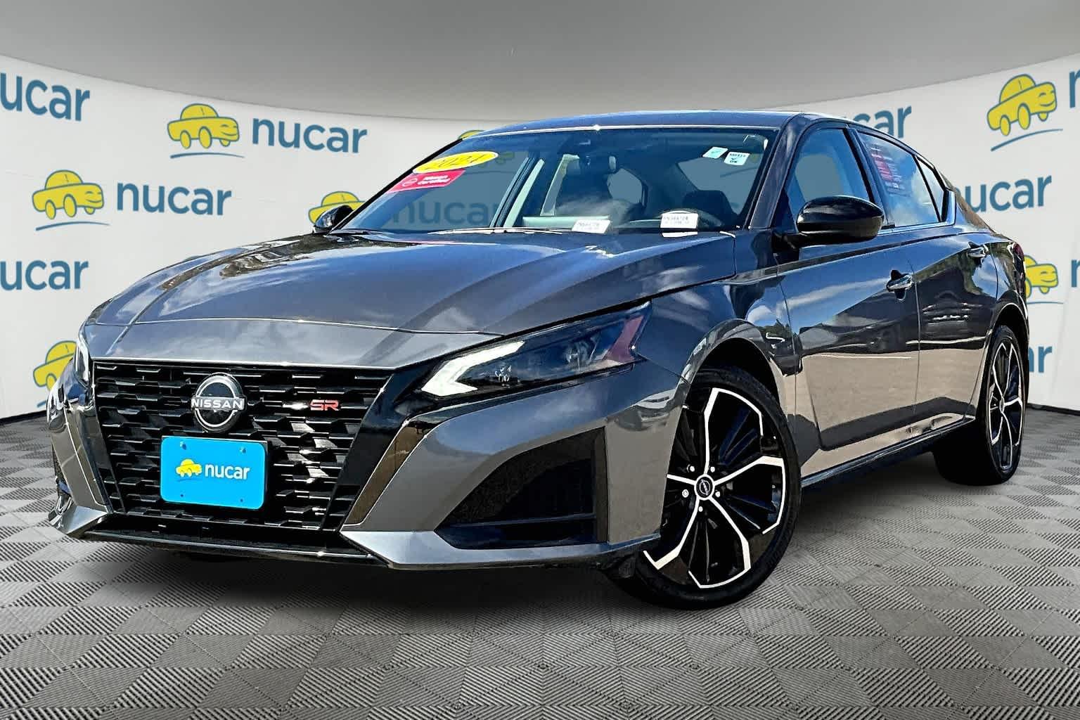 2024 Nissan Altima 2.5 SR - Photo 3