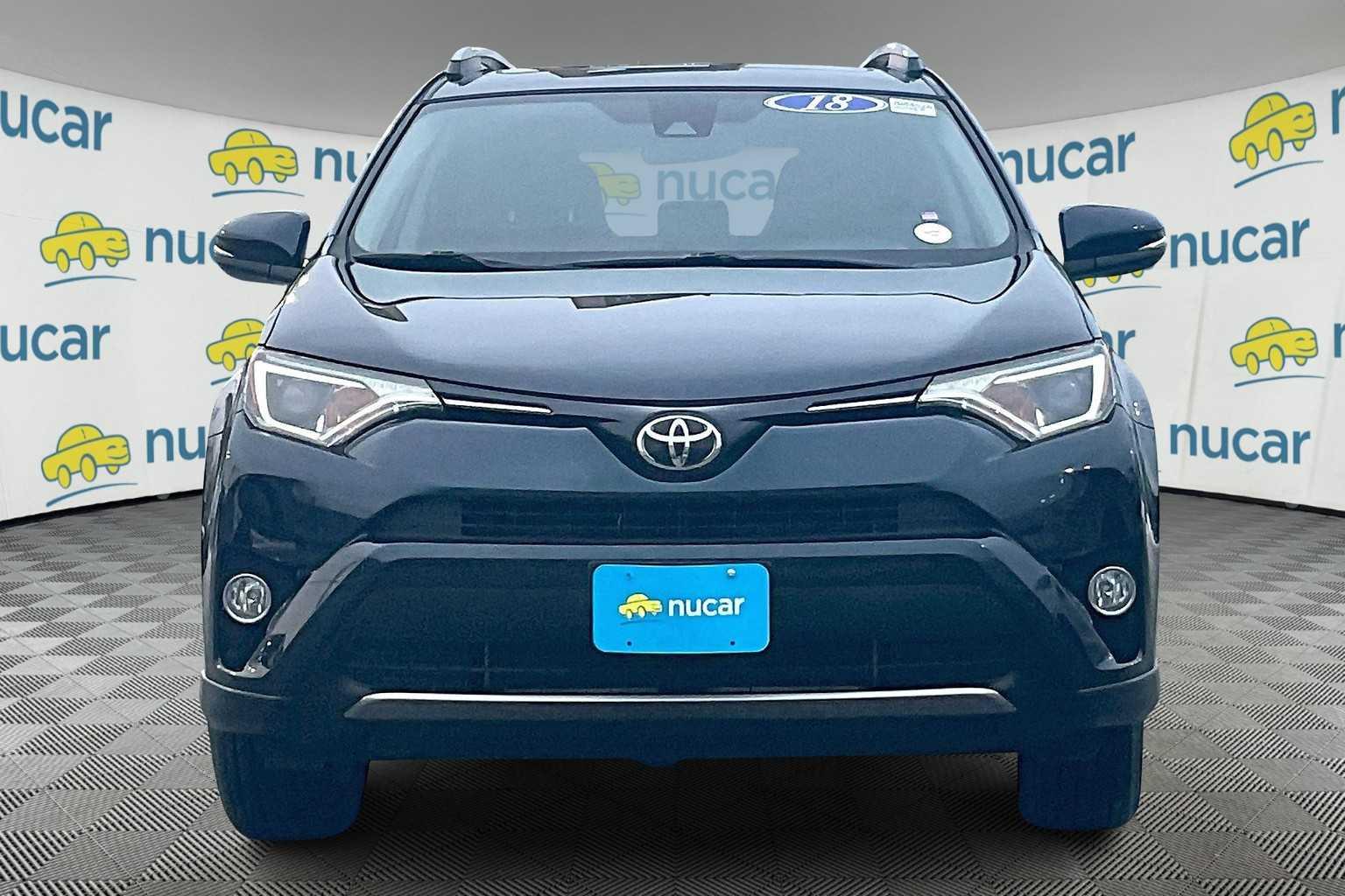 2018 Toyota RAV4 XLE - Photo 2