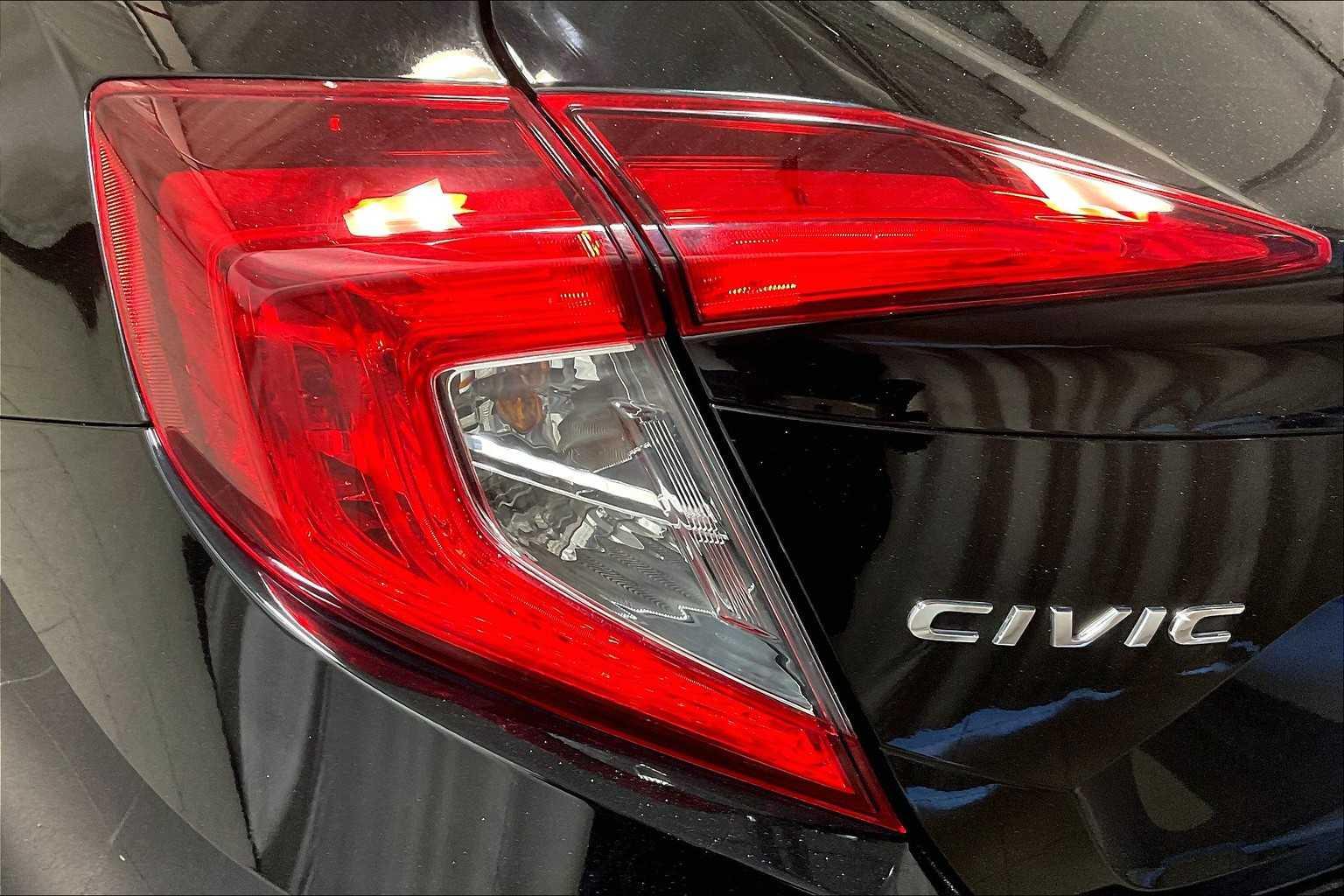 2020 Honda Civic LX - Photo 32