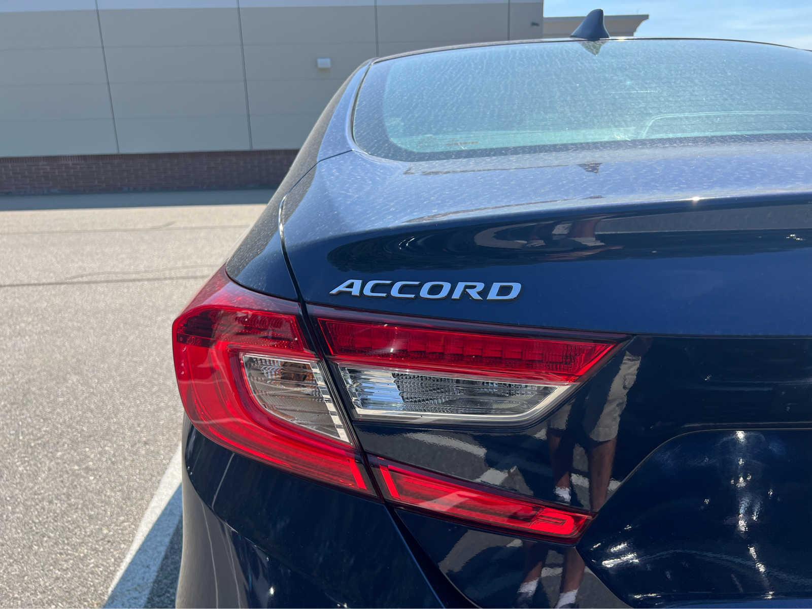 2020 Honda Accord LX - Photo 14