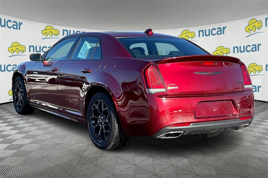 2021 Chrysler 300 S - Photo 4