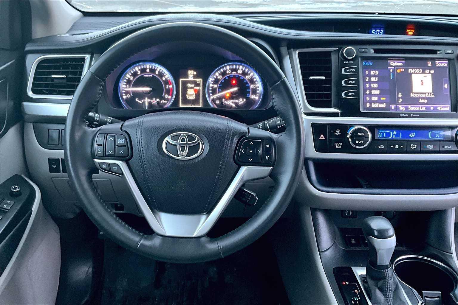 2015 Toyota Highlander XLE - Photo 17