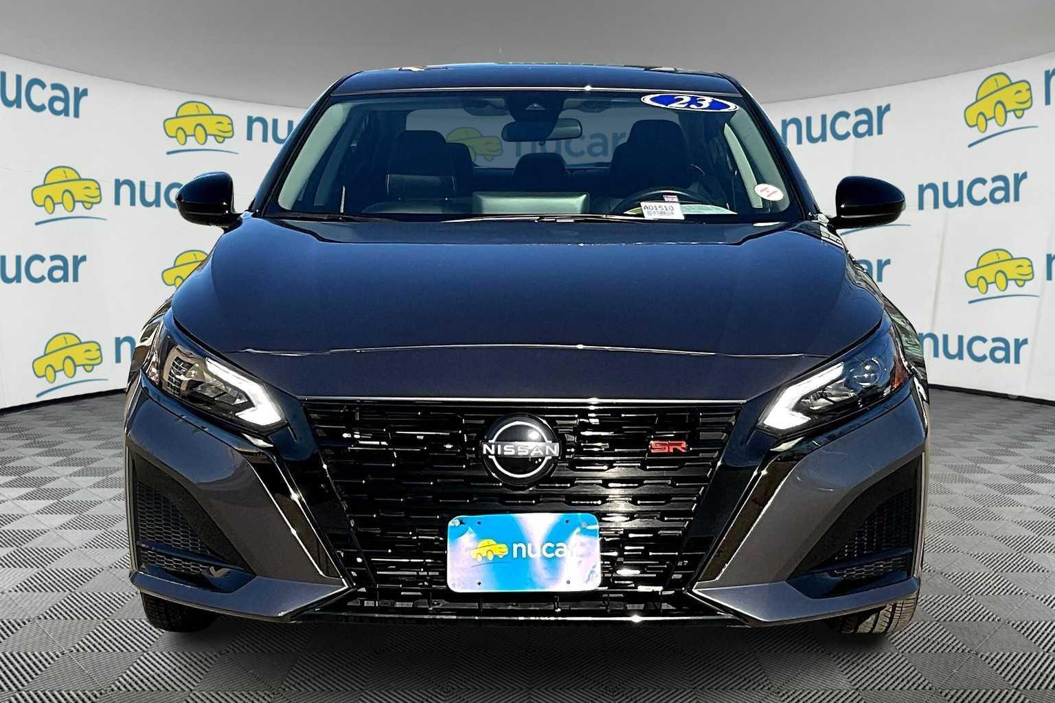 2023 Nissan Altima 2.5 SR - Photo 2