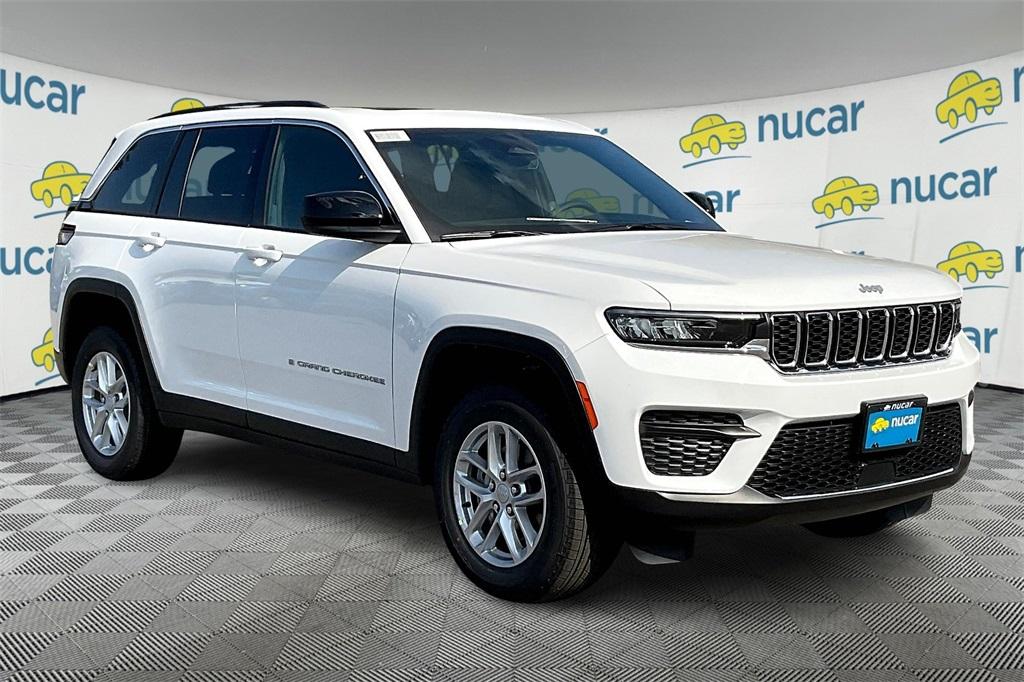 2024 Jeep Grand Cherokee Laredo - Photo 1