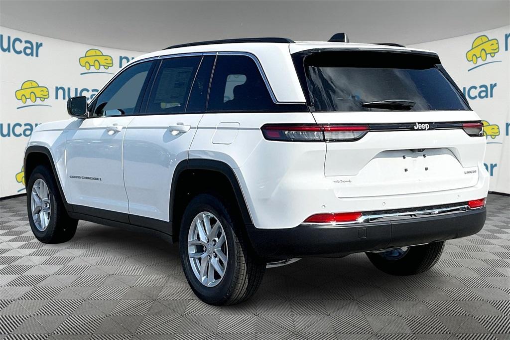 2024 Jeep Grand Cherokee Laredo - Photo 4