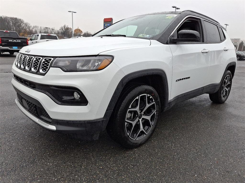 2025 Jeep Compass Limited - Photo 2