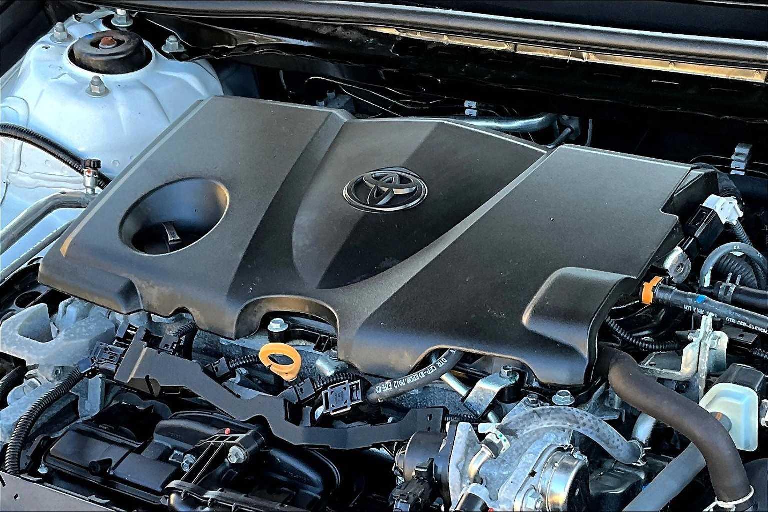 2021 Toyota Camry SE - Photo 34