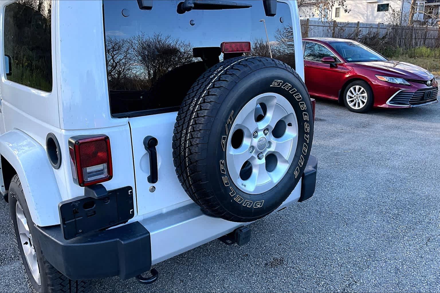 2013 Jeep Wrangler Sahara - Photo 7