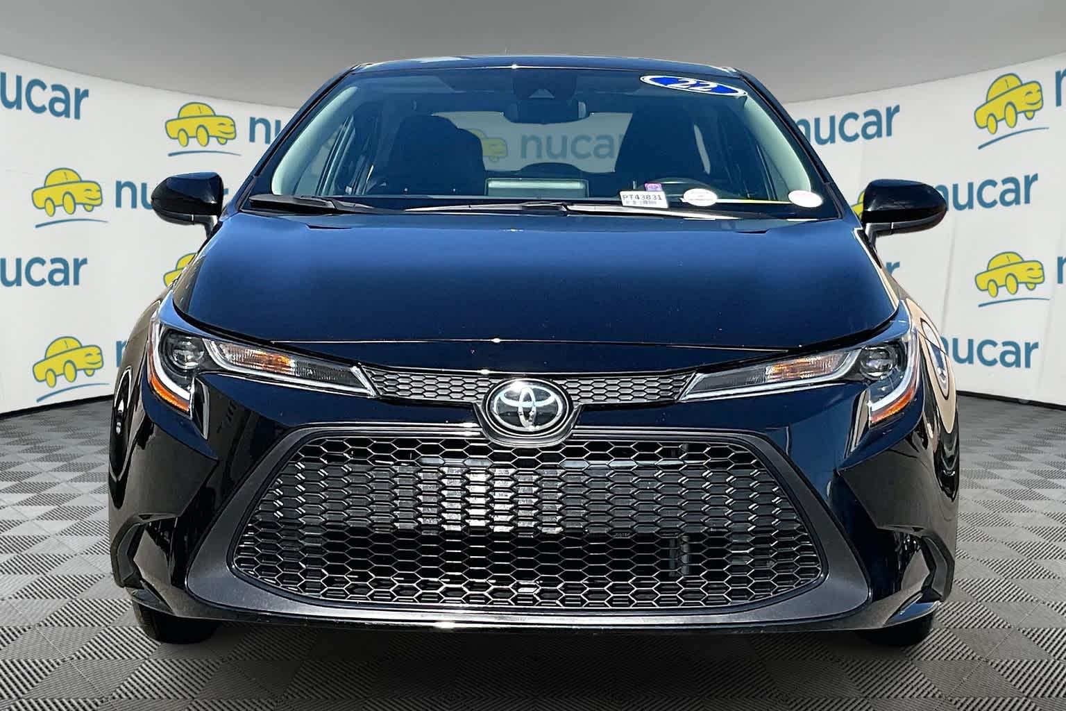 2022 Toyota Corolla LE - Photo 3